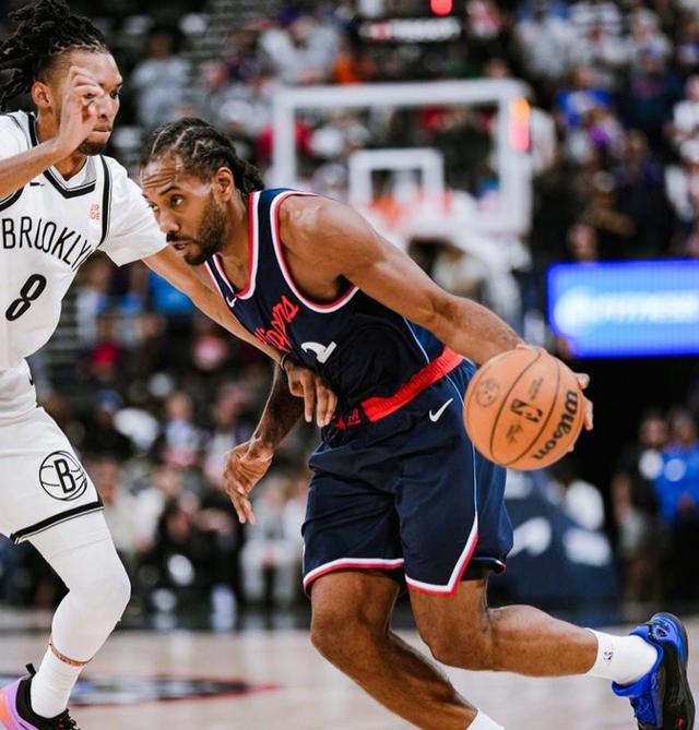 穆古鲁扎重返赛场，比赛局势复杂首场状态出色，热火观众沸腾！